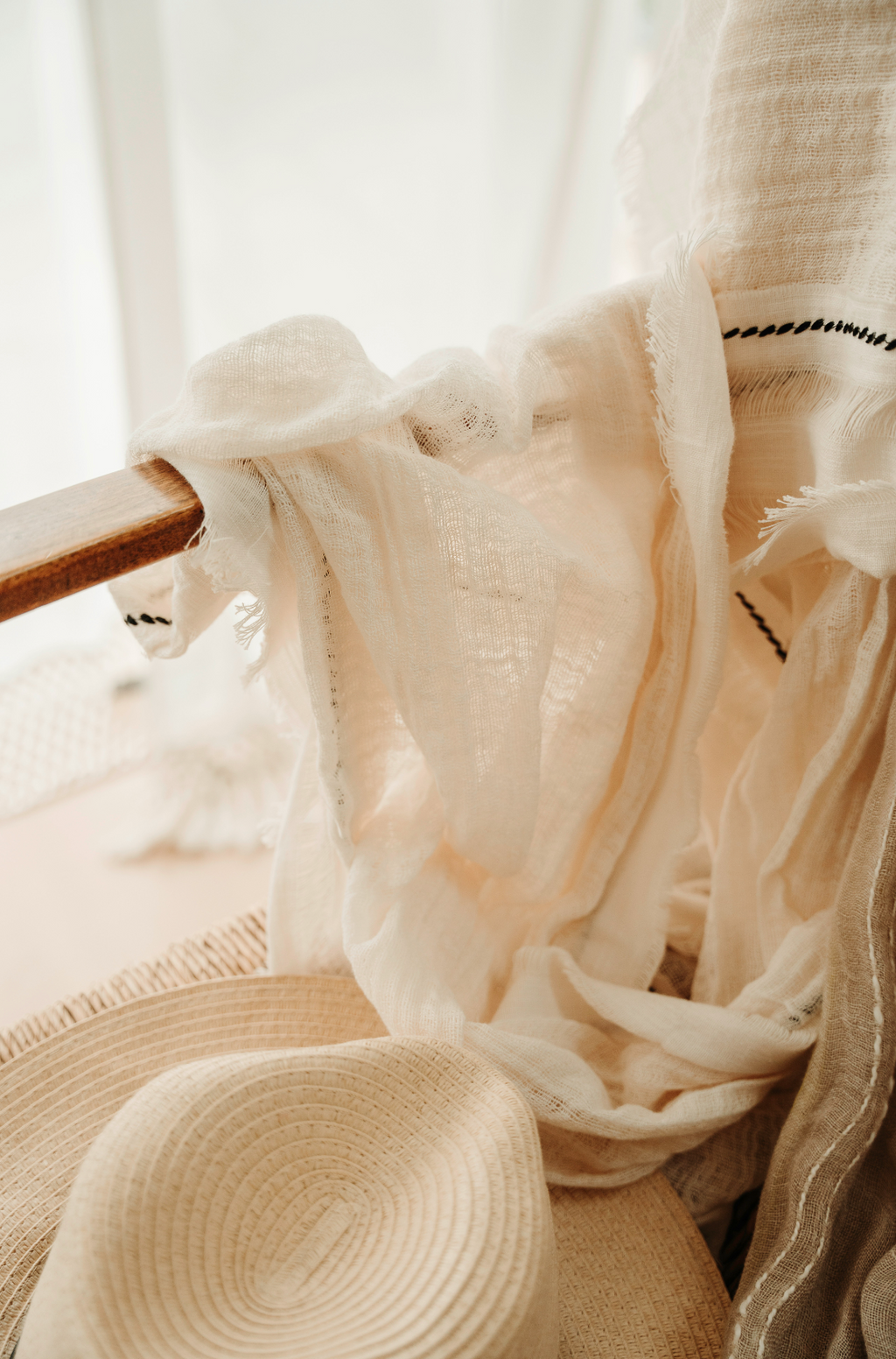 Cashmere & Linen 11.5 oz Fabric Spray